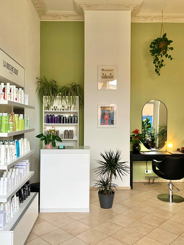 Salon Botanica Friseur Empfang Interior